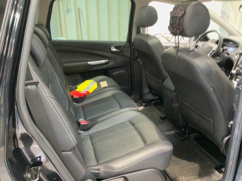 Ford S-Max 2.0 TDCi Titanium — zdjęcie 14