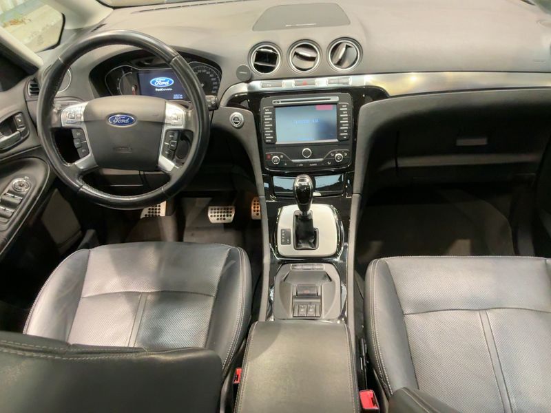 Ford S-Max 2.0 TDCi Titanium — zdjęcie 12