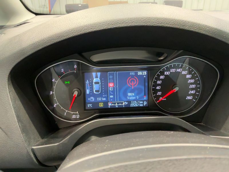 Ford S-Max 2.0 TDCi Titanium — zdjęcie 13