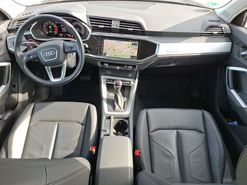 Audi Q3 Sportback 35 TFSI — zdjęcie 11