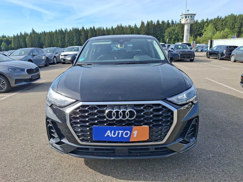 Audi Q3 Sportback 35 TFSI — zdjęcie 7