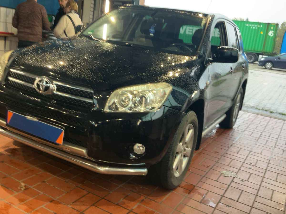 Toyota RAV 4 2.0 Cross Sport