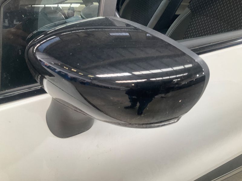Renault Captur 1.3 TCe Zen 2019 – снимка 22