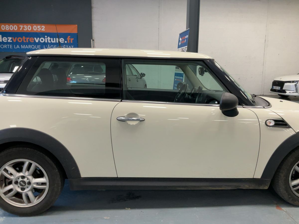 MINI One 2013 — photo 11