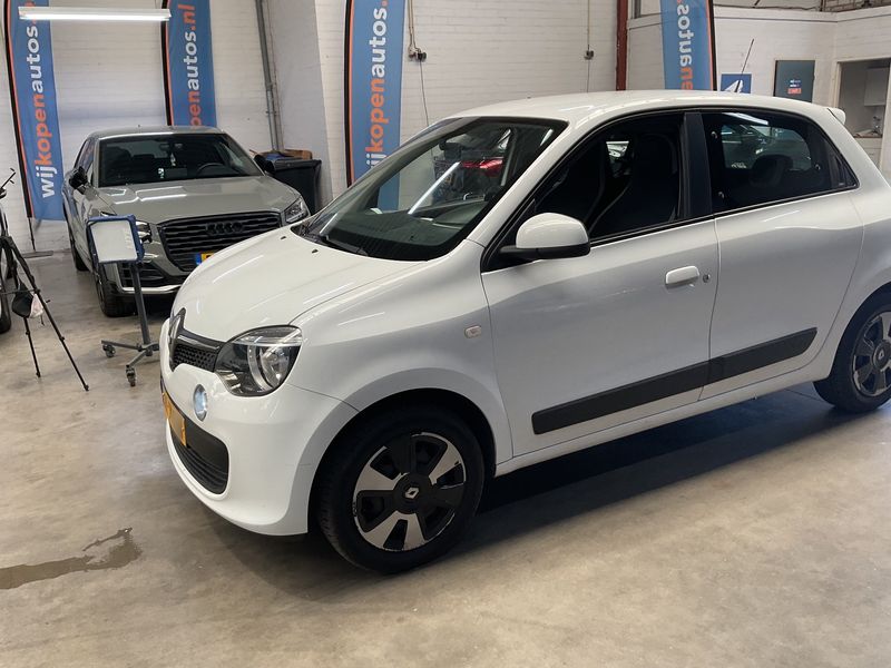 Renault Twingo 1.0 SCe Expression — zdjęcie 2