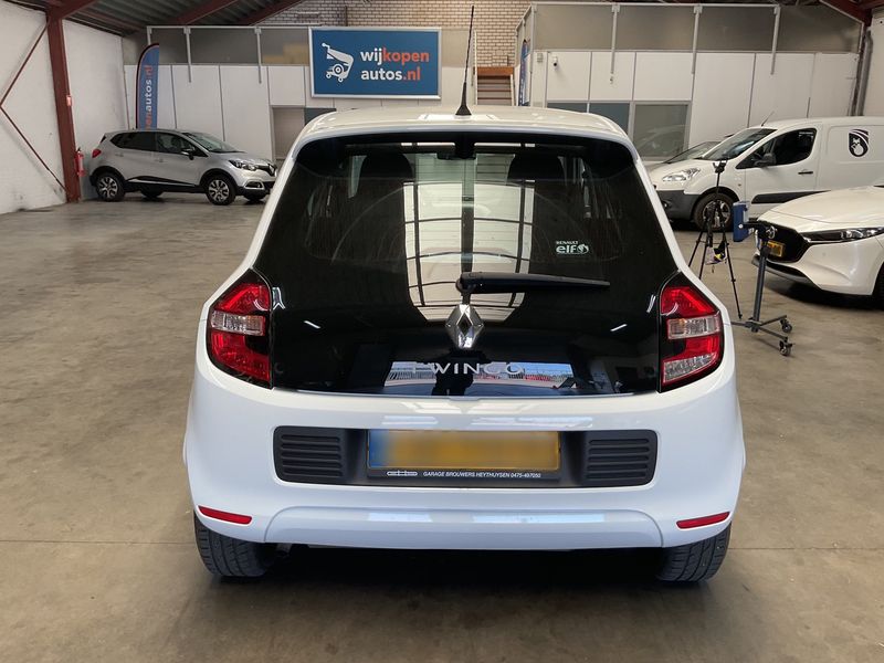 Renault Twingo 1.0 SCe Expression — zdjęcie 5