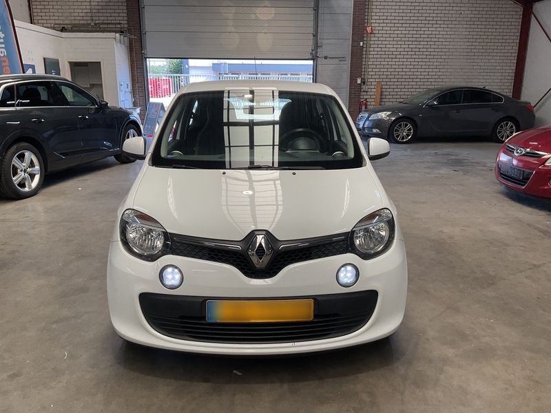 Renault Twingo 1.0 SCe Expression — zdjęcie 9