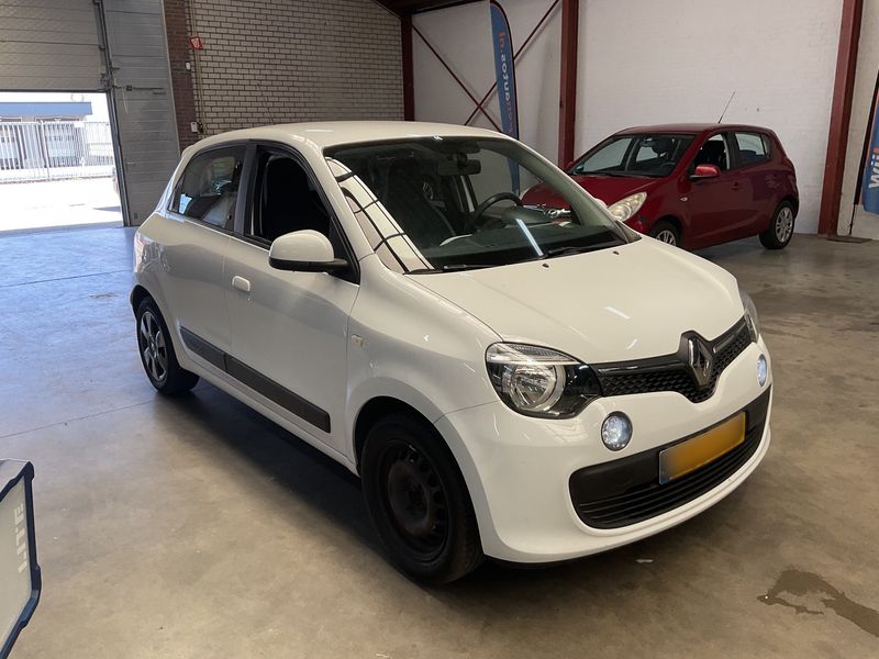 Renault Twingo 1.0 SCe Expression — zdjęcie 8