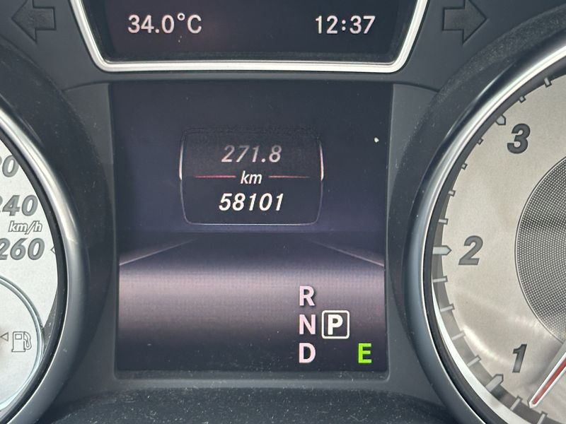 Mercedes-Benz GLA-Klasse GLA 200 d 4Matic Sport — zdjęcie 12