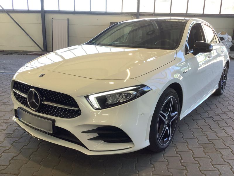 Mercedes-Benz A-Klasse A 250e AMG Line 2020 – снимка 1