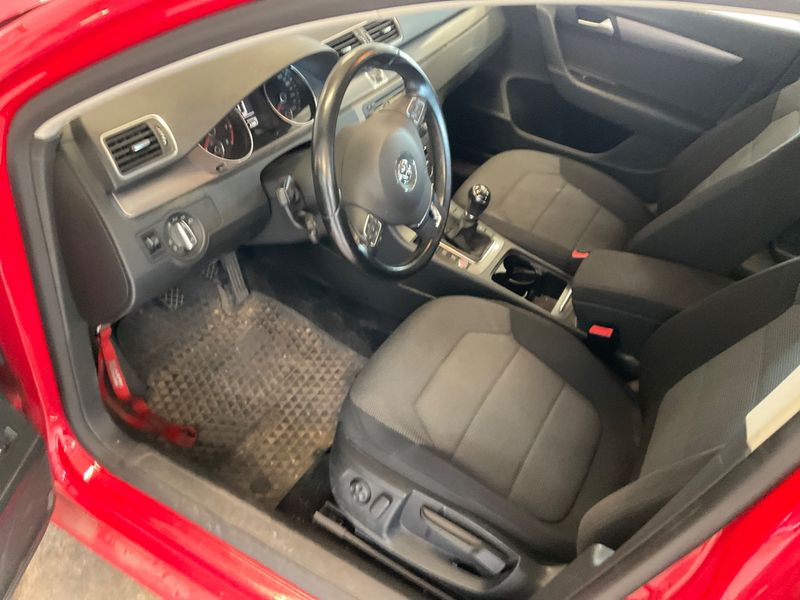 Volkswagen Passat 1.4 TSI EcoFuel Comfortline 2013 – снимка 3