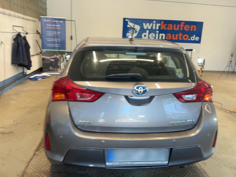 Toyota Auris 1.8 Hybrid Executive 2013 – снимка 7