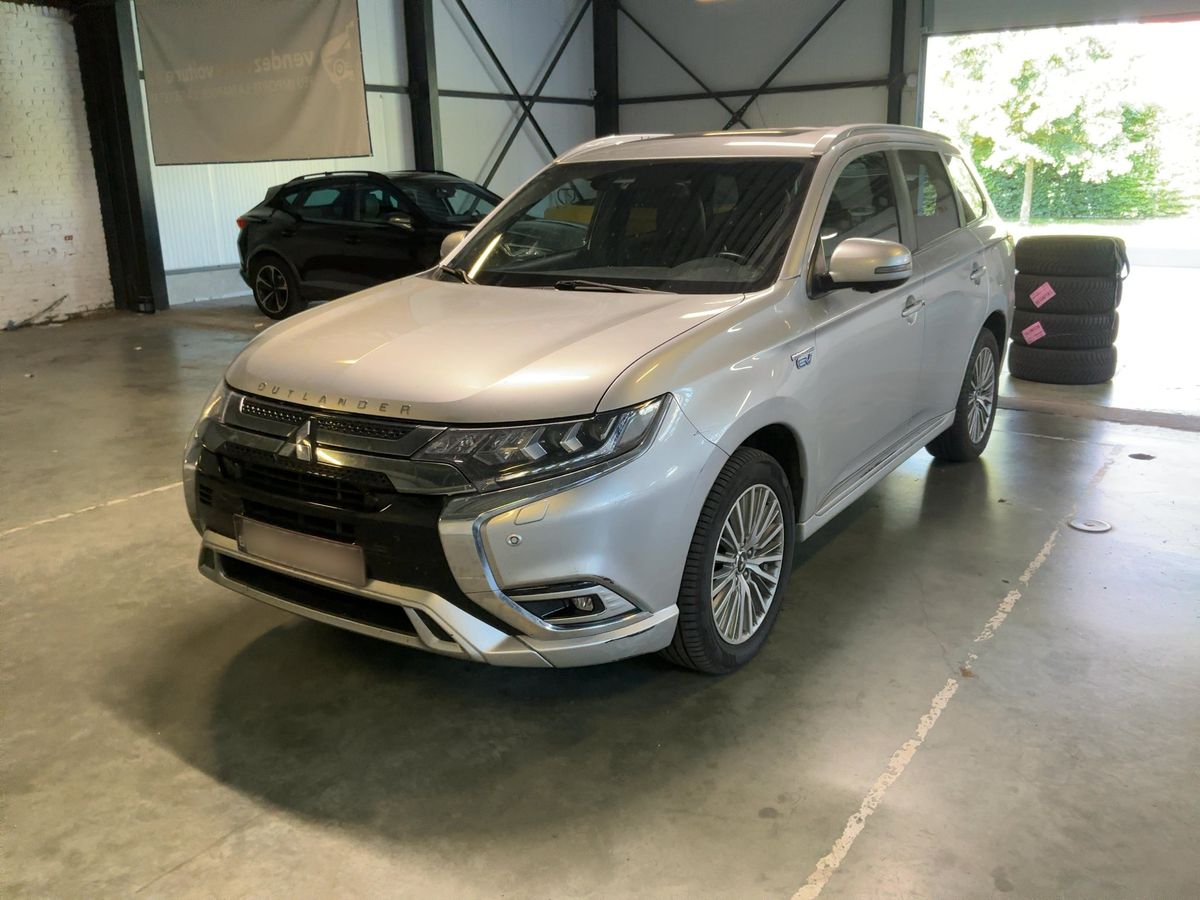 Mitsubishi Outlander 2020
