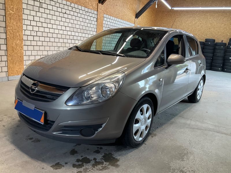 Opel Corsa 1.2 Edition "111 Jahre" — zdjęcie 1