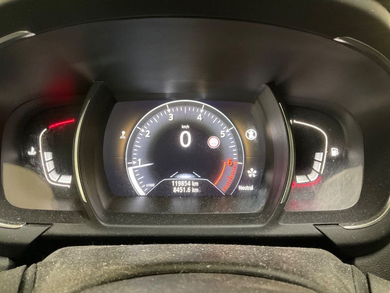 Renault Grand Scenic 1.2 TCe Energy BOSE Edition — zdjęcie 13