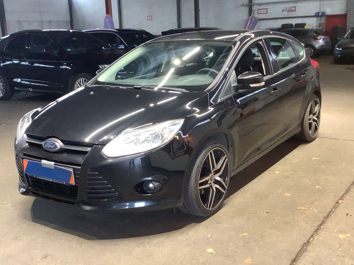 Ford Focus 1.6 Ti-VCT Trend
