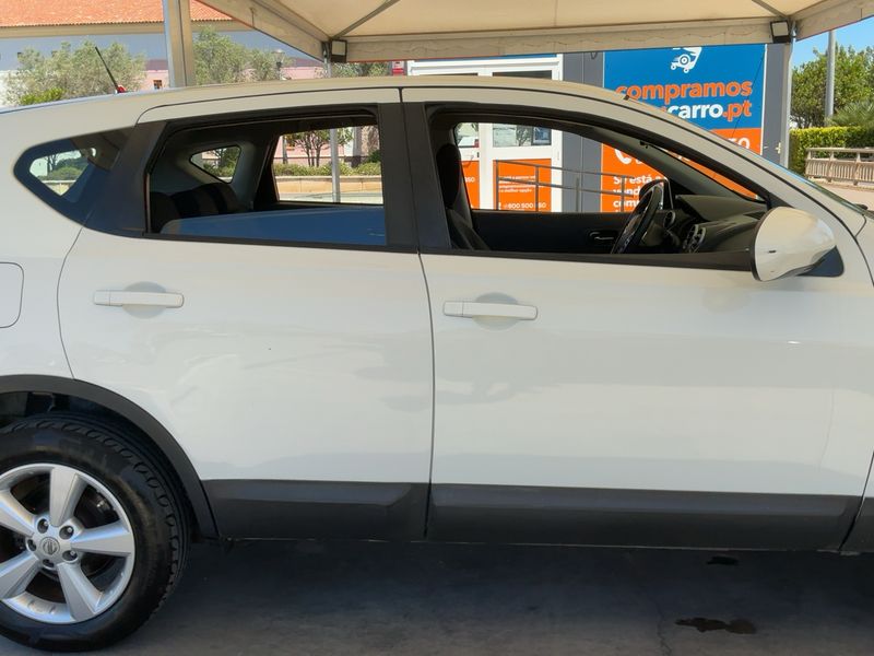 Nissan Qashqai 1.5 dCi Acenta — zdjęcie 7