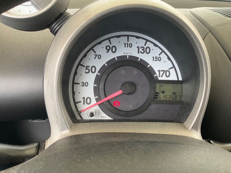Toyota Aygo 1.0 City — zdjęcie 13