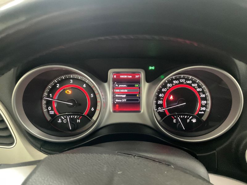 Fiat Freemont 2.0 Multijet Urban — zdjęcie 4