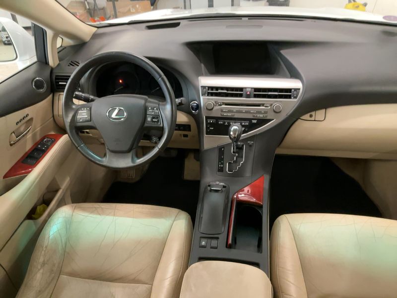 Lexus RX-Serie RX 450h Executive — zdjęcie 12
