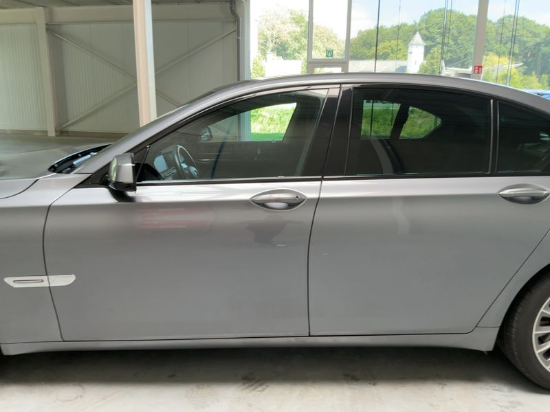BMW 7er 730d — zdjęcie 4