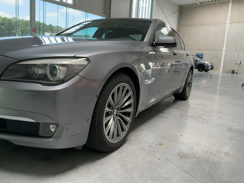 BMW 7er 730d — zdjęcie 2