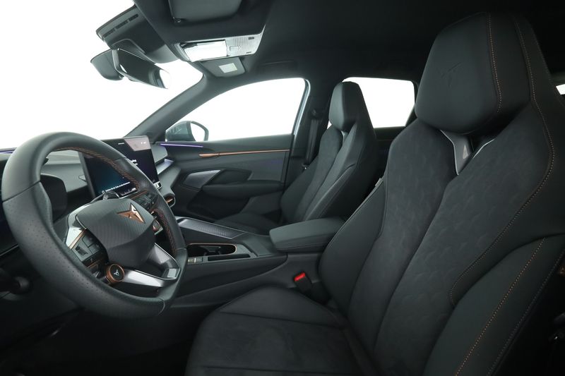 Cupra Terramar 1.5 e-HYBRID VZ — zdjęcie 11