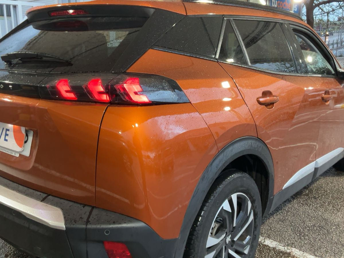 Peugeot 2008 2021 — photo 9