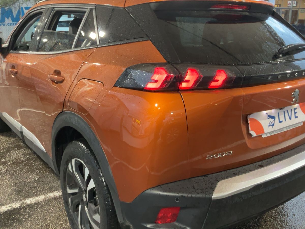 Peugeot 2008 2021 — photo 7