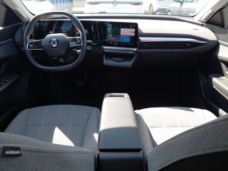 Renault Megane E-Tech electric drive 96 kW Equilibre — zdjęcie 11