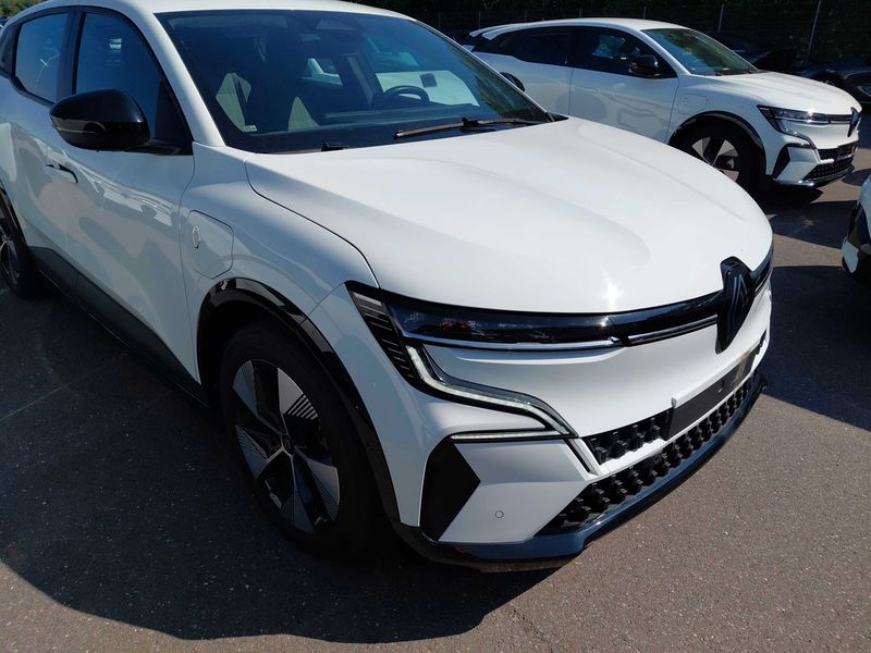 Renault Megane E-Tech electric drive 96 kW Equilibre — zdjęcie 6