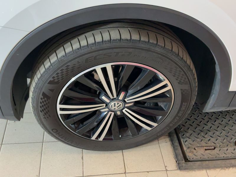 Volkswagen Tiguan 2.0 TDI Highline 4Motion BlueMotion Tech 2016 – снимка 3