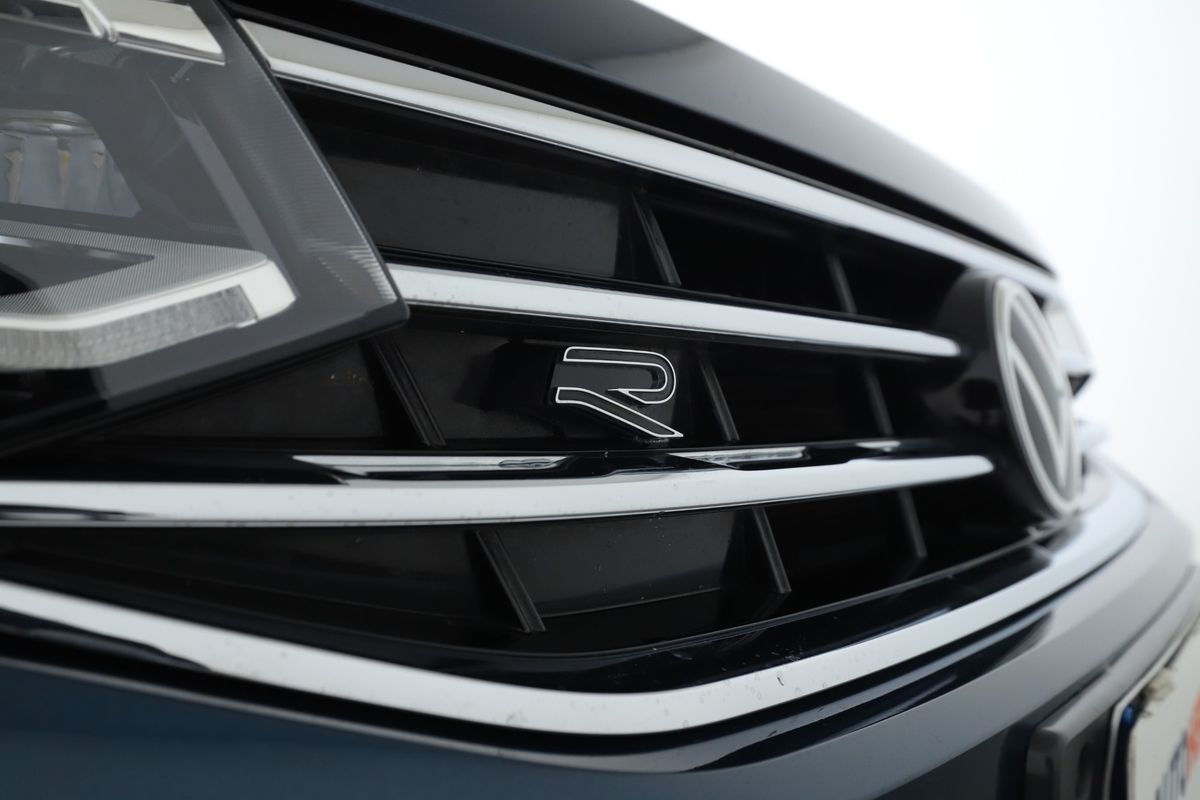 Volkswagen Tiguan 2022 — photo 26