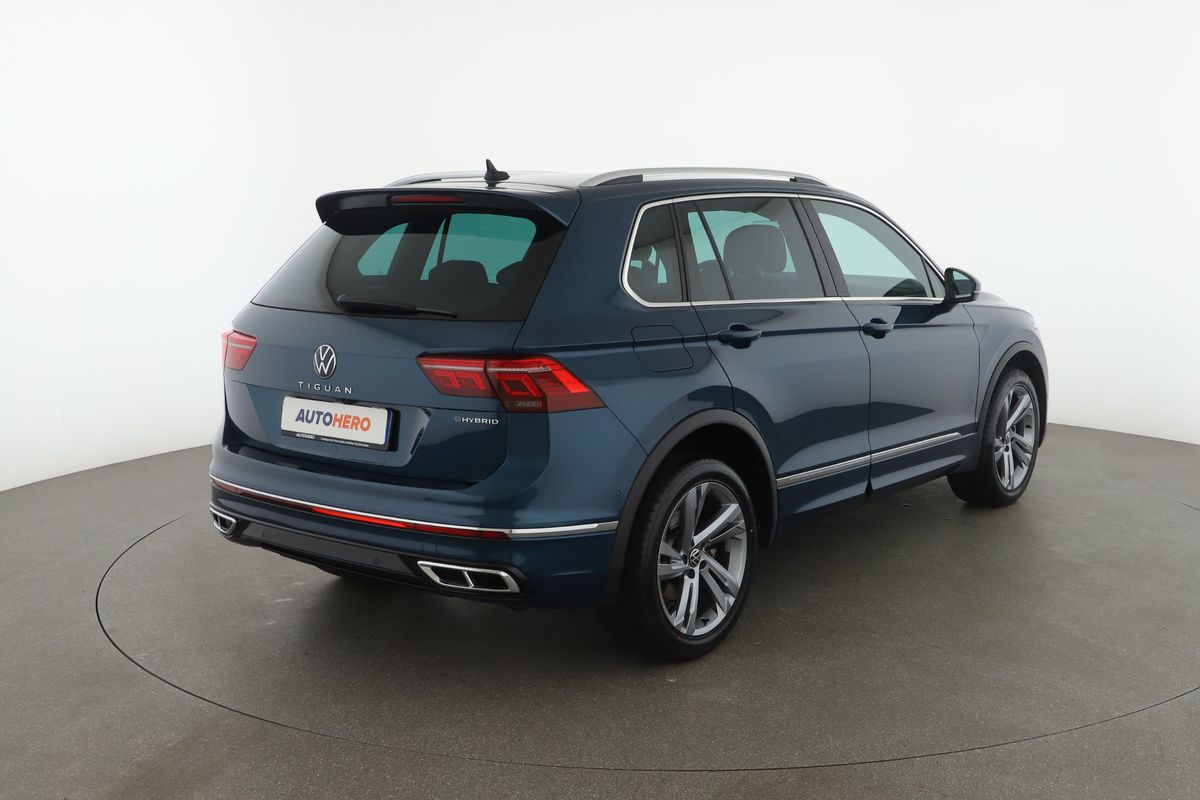 Volkswagen Tiguan 2022 — photo 9