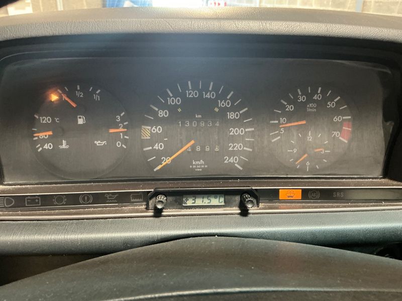 Mercedes-Benz 190/190 E 2.6 KAT — zdjęcie 13