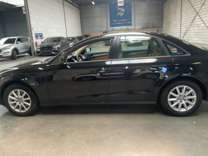 Audi A4 1.8 TFSI Attraction 2015 – снимка 4