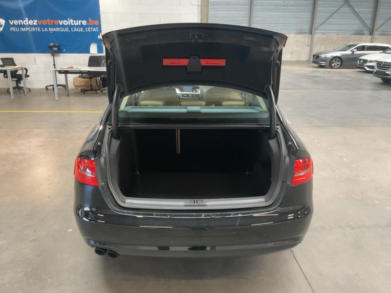 Audi A4 1.8 TFSI Attraction 2015 – снимка 15