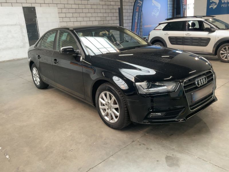 Audi A4 1.8 TFSI Attraction 2015 – снимка 12