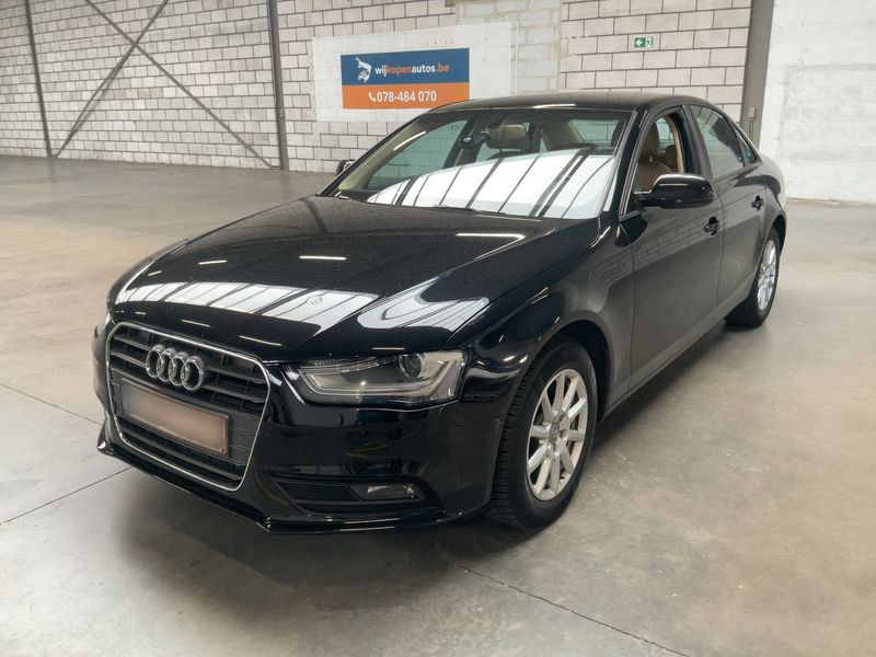 Audi A4 1.8 TFSI Attraction 2015 – снимка 1