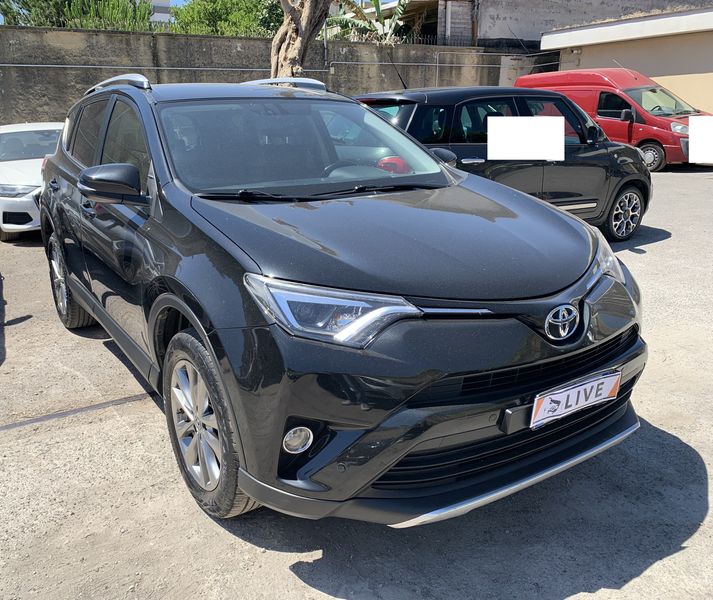 Toyota RAV 4 2.0 D-4D Lounge 2016 – снимка 6