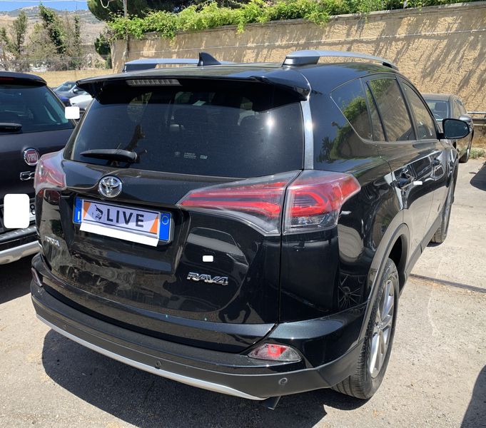 Toyota RAV 4 2.0 D-4D Lounge 2016 – снимка 5