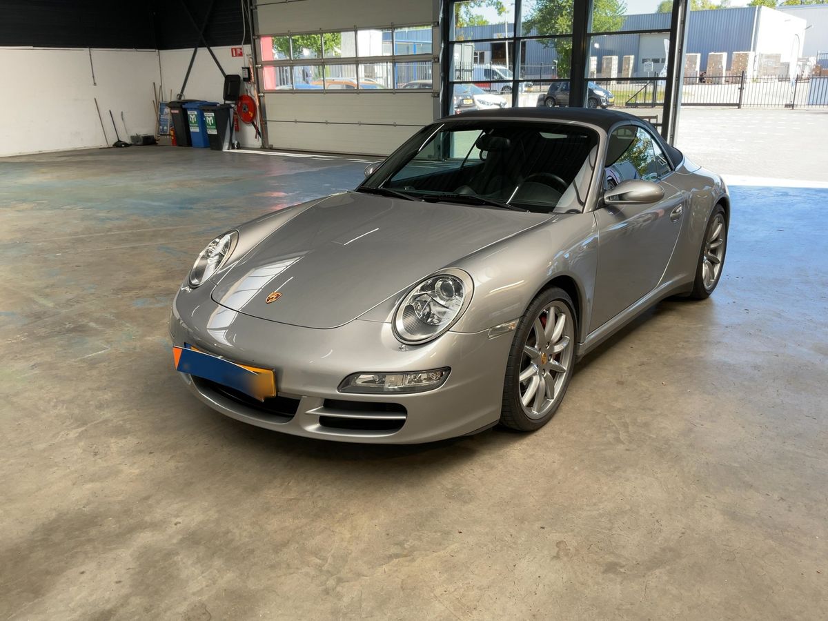 Porsche 911 2005