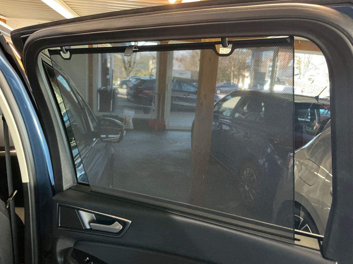 Ford Galaxy 2020 — photo 25