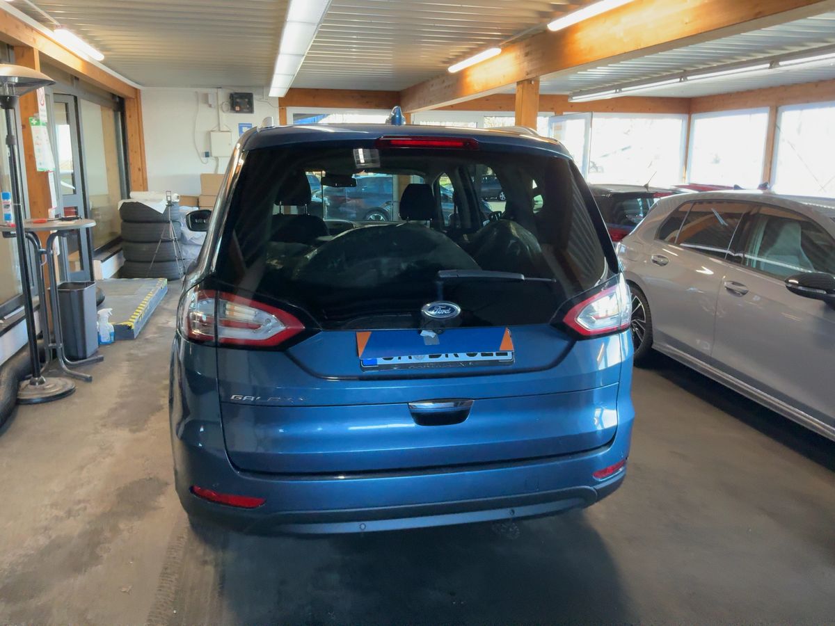 Ford Galaxy 2020 — photo 8