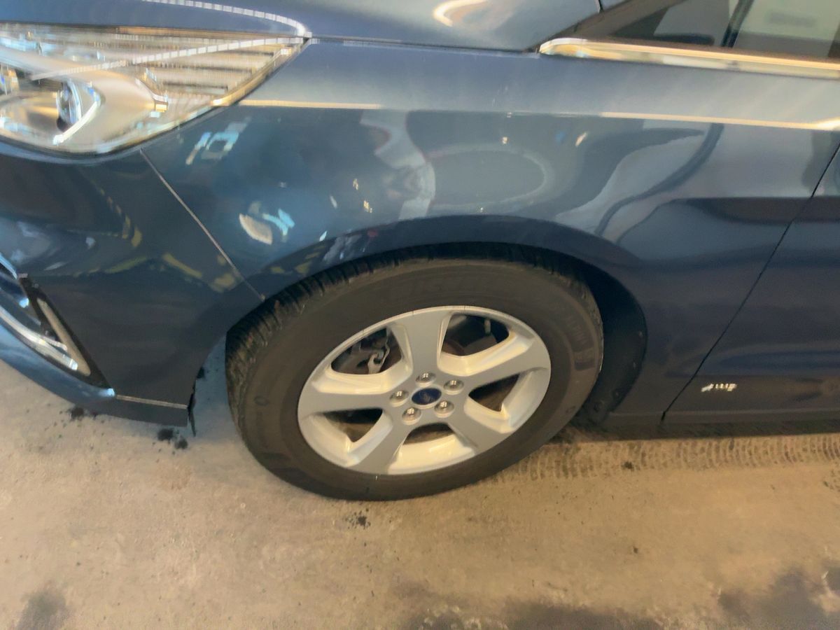 Ford Galaxy 2020 — photo 4
