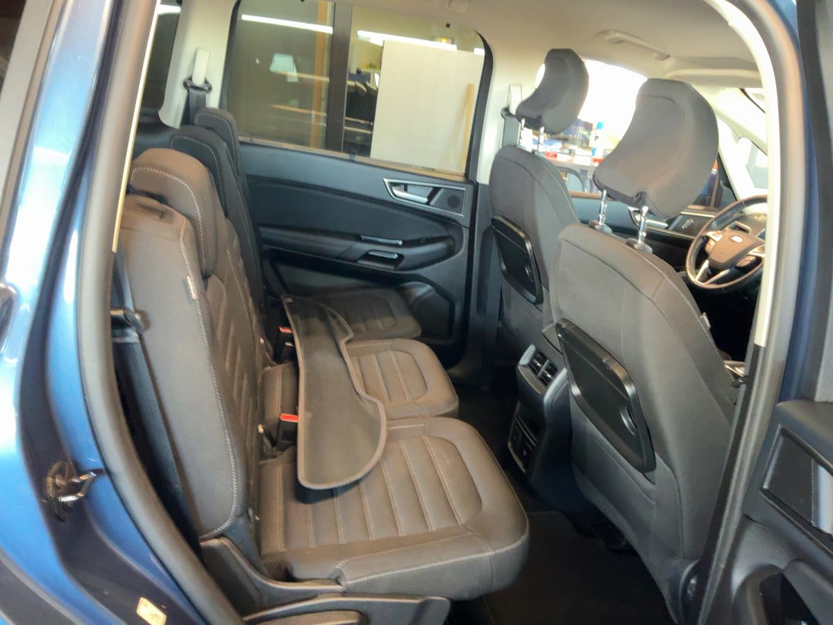 Ford Galaxy 2020 — photo 21