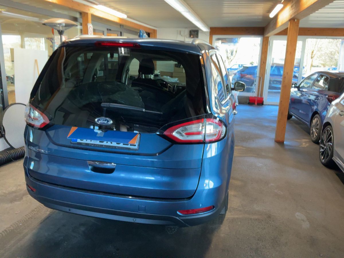 Ford Galaxy 2020 — photo 9