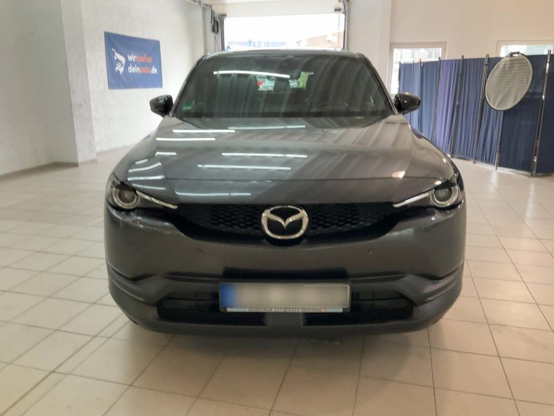 Mazda MX-30 electric drive 107 kW — zdjęcie 9
