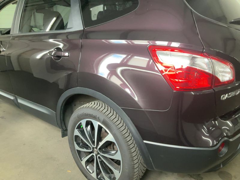 Nissan Qashqai+2 2.0 Tekna 4x4 — zdjęcie 3