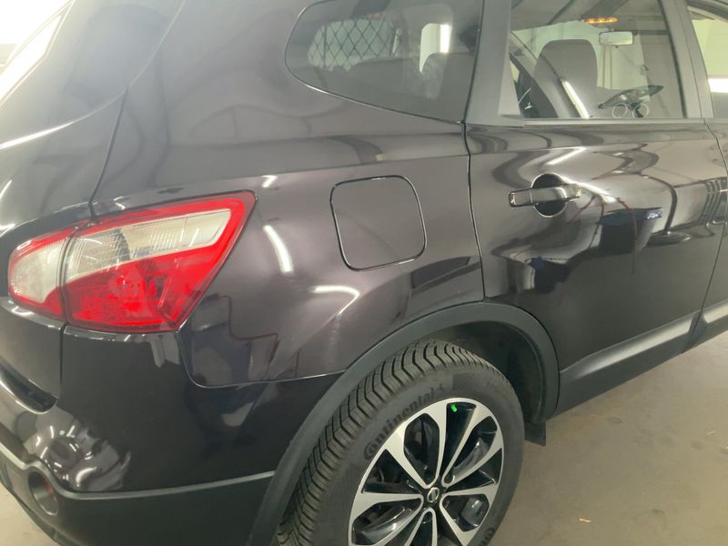 Nissan Qashqai+2 2.0 Tekna 4x4 — zdjęcie 6